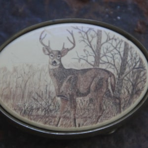 Barlow Scrimshaw Belt Buckle - Etsy display picture 3