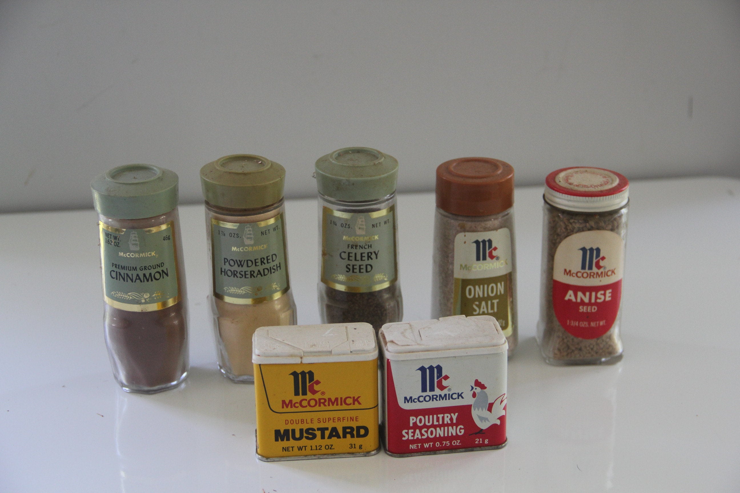 Lot of Vintage Mccormick Spice Jars, 1970s-80s Mccormick Spice Bottles,  Retro Kitchen Decor, Tv/movie Prop 