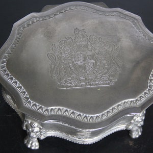 Vintage Jewelry Box Lion & Unicorn/ Silver Plated International Silver Company / vintage Unicorn Silver Jewelry Box / Dieu et mon driot