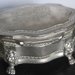 Vintage Jewelry Box Lion & Unicorn/ Silver Plated International Silver Company / vintage Unicorn Silver Jewelry Box / Dieu et mon driot image 6