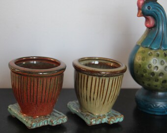 Set of 2 Vintage Handcrafted Ceramic Flower Planter, mini Planters, Vintage Miniature Urn Planters, vintage succulent planter, plant gift