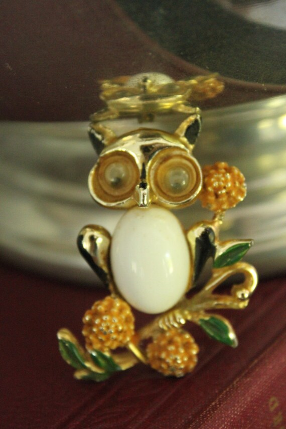 Vintage OWL Pin, Fun vintage Owl pin with google … - image 3