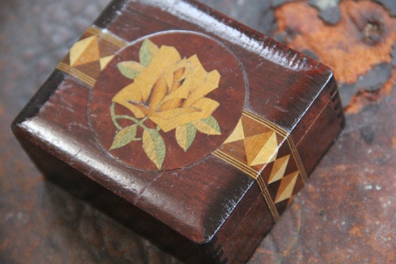 Stunning! Antique wood jewelry box, ROSE jewelry … - image 1