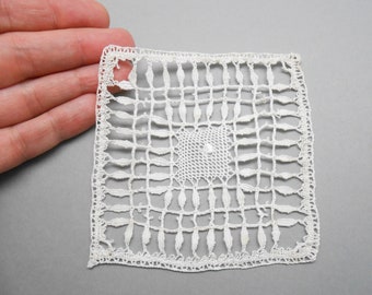 Application vintage en dentelle aux fuseaux de 9,2cm, dentelle ancienne, mercerie ancienne