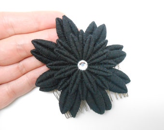 Peigne à cheveux fleur noire en coton avec un strass en cristal, fleur pour les cheveux