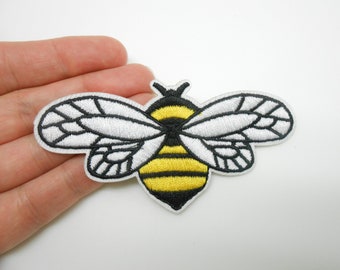 Ecusson abeille, écusson thermocollant, cacher un trou, patch abeille, customisation