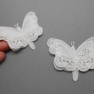 2 Papillons en dentelle vintage faits mains, mercerie ancienne, dentelle française