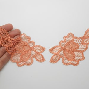 2 motifs en dentelle orange, lingerie orange