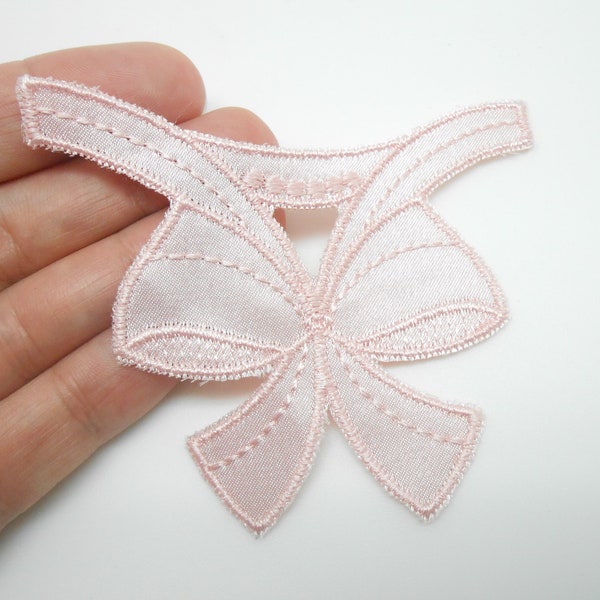 Applique en satin brodé, lingerie handmade, customisation