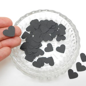 50 cœurs en papier épais noir, cœurs scrapbooking, paper cut, carterie, collage,  embellissements, confettis