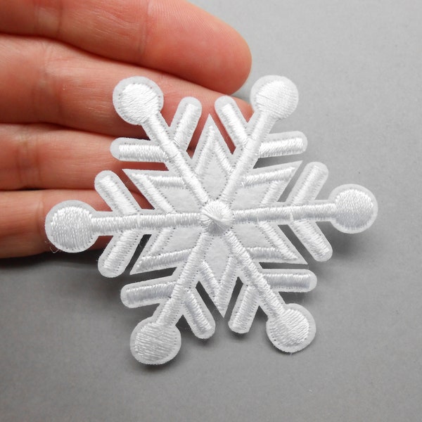 Ecusson flocon de neige, écusson thermocollant, cacher un trou, patch flocon de neige, customisation