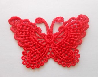 Butterfly in guipure Red 7.5 x 5.5 cm