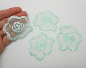 4 green embroidered tulle flowers, appliques, sewing flowers, green appliqués