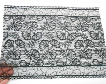 Piece of black stretch lace, stitching