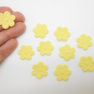 10 yellow flowers to sew or glue, scrapbooking flowers, DIY