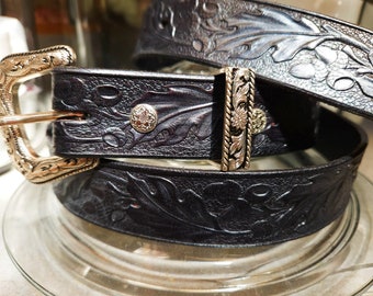 Oakleaf Leather Belt: Black Silver Glaze, Silver Buckle