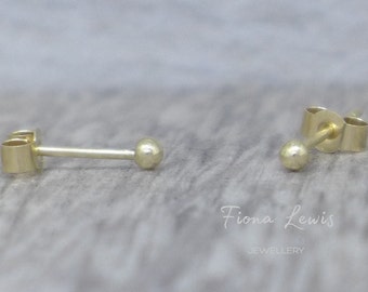 Solid gold pebble studs | solid 9ct Fairtrade gold | handmade by Fiona Lewis in South Gloucestershire, UK. Excellent gift, neat pretty studs