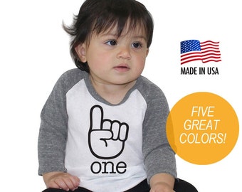 Chemise de baseball raglan triple mélange 1er anniversaire de One Finger - Bébé, tailles Tout-petit