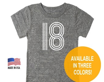 T-shirt 18e anniversaire « 18 » pour jeune de 18 ans dans un mélange de trois mélanges - Tailles jeune et adulte