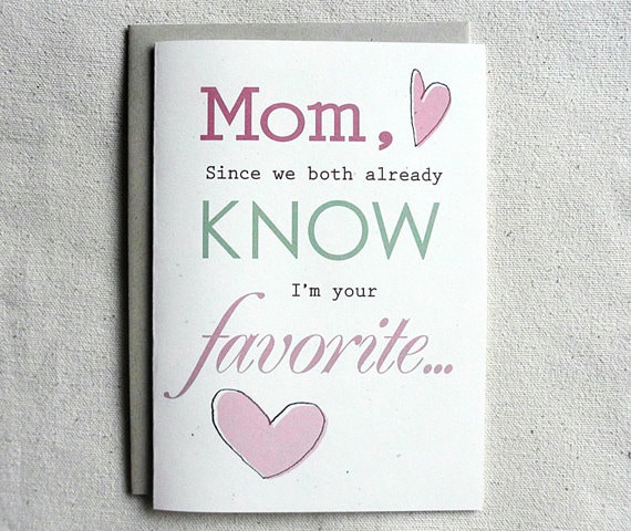 I'm Mom's Favorite 2019 T-Shirt - Funny Sibling Rivalry Gift I'm Mom's Favorite 2019 T-Shirt - Funny Sibling Rivalry Gift