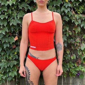 Vintage des années 90 Hooters texturé bikini orange avec haut de tankini maillot de bain 3 pièces petite taille