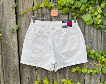 Vintage 90's Tommy Hilfiger Light Tan Colored Mid Rise Denim Jean Shorts Size 4/6