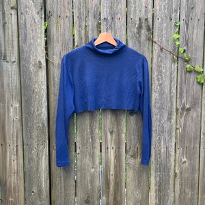 Vintage 90&#39;s Unbranded Dark Blue Long Sleeve Turtleneck Crop Top Size Large