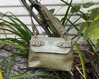 Vintage 2000's Tommy Hilfiger Green Faux Alligator Skin Handbag with Magnetic Latch