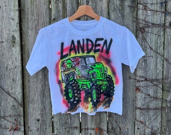 2000 Grave Digger Monster Truck Custom Air Brushed Landen Krótki rękaw Crop Top Rozmiar S