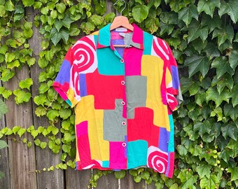 Vintage 80's/90's Express Multicolored 100% Rayon Short Sleeve Button Up Collared Shirt Size XS