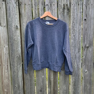 Vintage 80&#39;s Flyte Action Wear Gray Long Sleeve Sweatshirt Women&#39;s Size Medium
