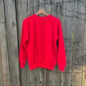 Vintage 80&#39;s/90&#39;s Unbranded Red Long Sleeve Sweatshirt Size Medium