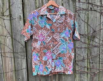 Vintage 80's Hilo Hattie Hawaiian Short Sleeve Button Up Collared Shirt Size Medium