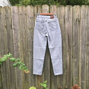 Vintage 80&#39;s Lee Riveted Gray High Waist Tapered Leg Denim Jeans Size 4