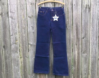 Vintage 90's l.e.i. Jeans Dark Wash Mid Rise Bell Bottom Denim Jeans with Tags Size 8