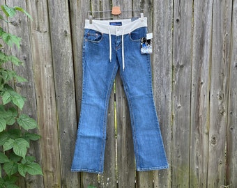 Vintage 2000's Tyte The World's Coolest Jeans Medium Wash Low Rise Denim Jeans Size 7