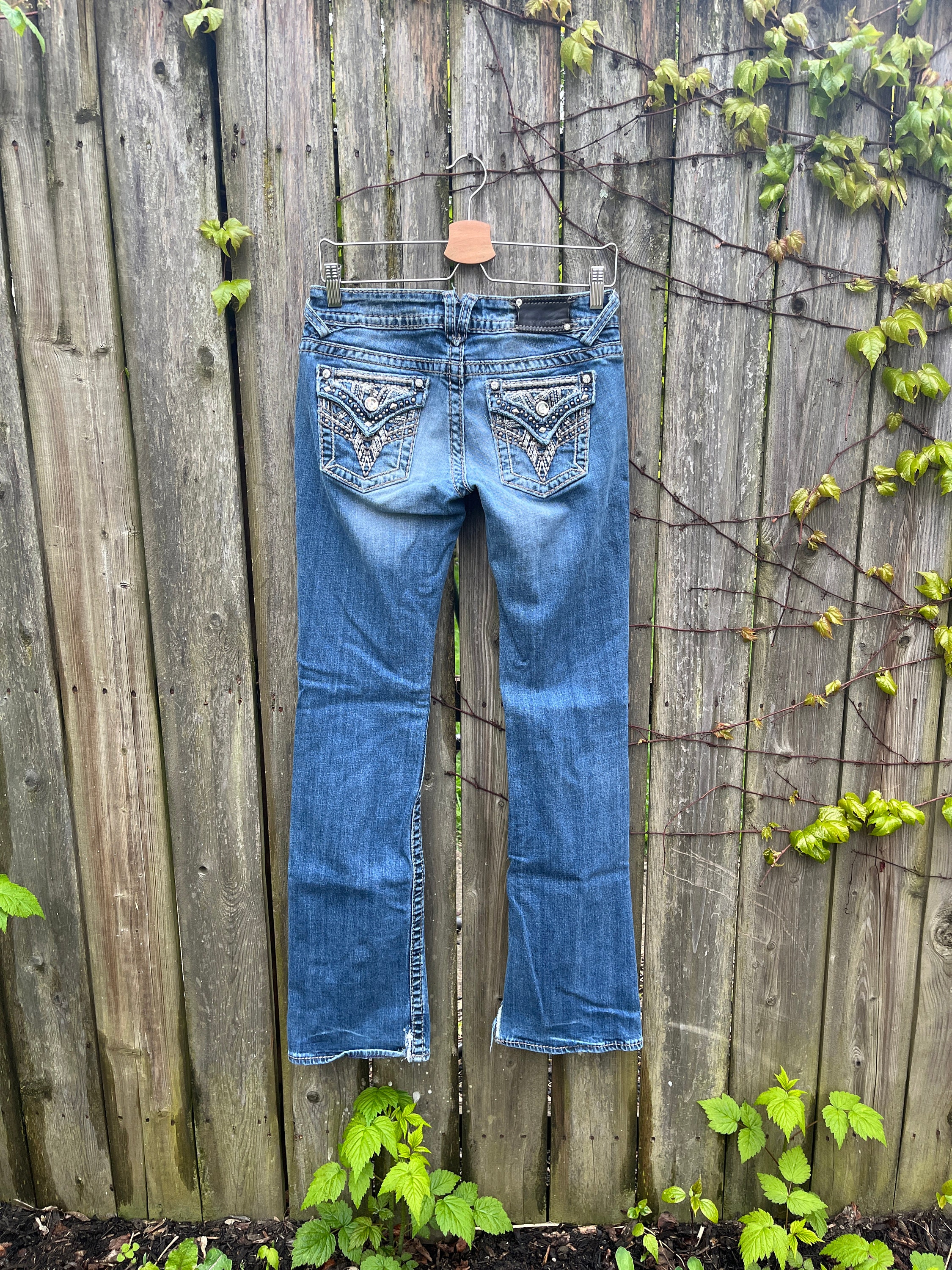 Vintage 2000's Vigoss Medium Wash Jeweled Low Rise Bootcut Leg