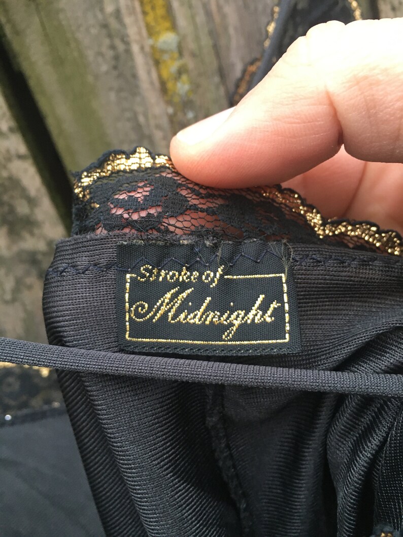 Vintage 80/'s Stroke of Midnight Black and Gold NightieDress