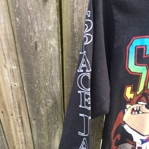 Vintage 1996 Space Jam Tune Squad Taz Bugs and Wile E Coyote Long Sleeve Warner shops Brothers Basketball Shirt Size XS/S