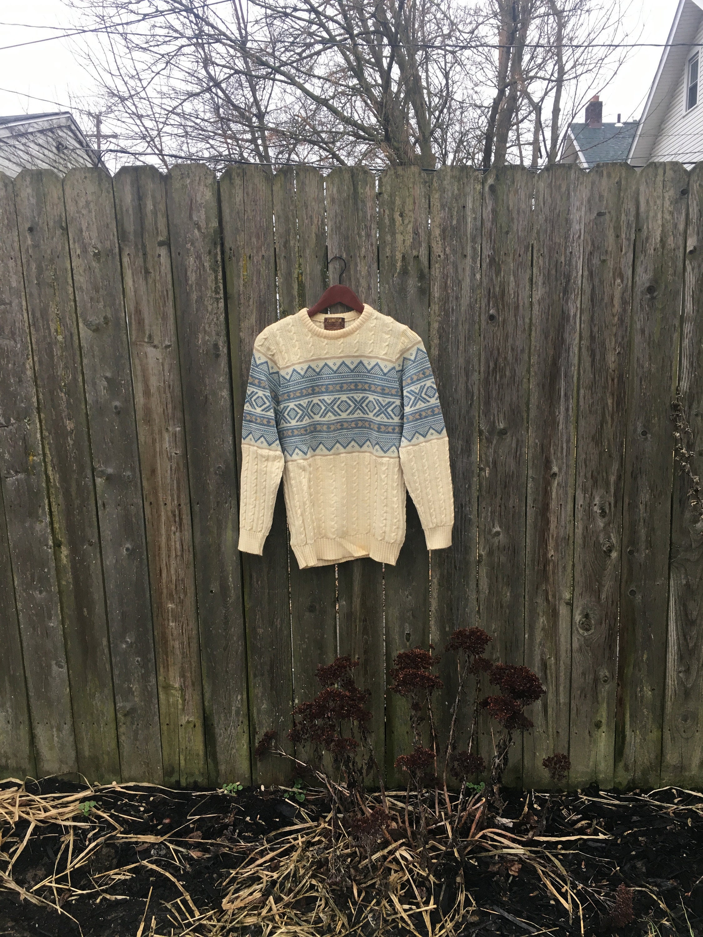 Vintage 50's/60's Tundra Standard Knitting LTD Made in Canada 100