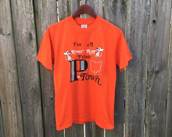 Vintage 90's I'm a River Rat from P-Town Orange Short Sleeve T-Shirt Size Small