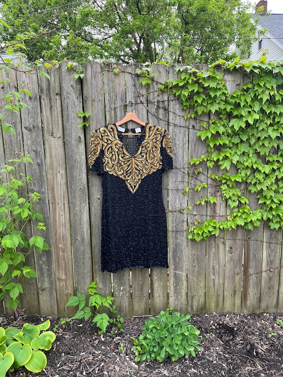 Vintage 80's Night Vogue Black and Gold 100% Silk With Polyester Liner  Short Sleeve Beaded Dress Size Large 