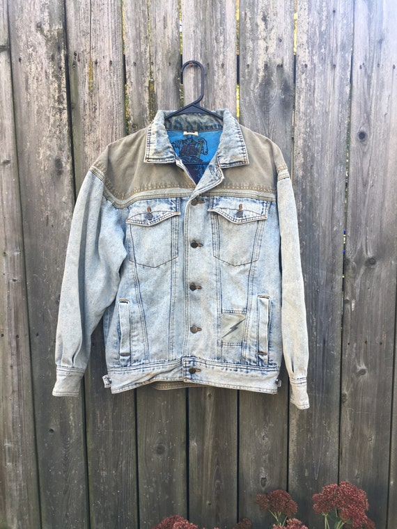 Vintage 80's Lighting Bolt Light Wash Button Up D… - image 2