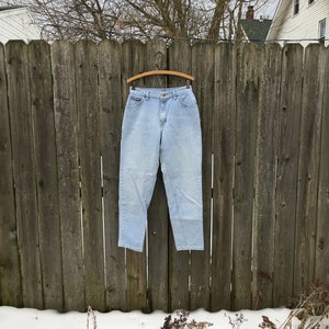 Vintage 90's Wrangler for Women Light Wash High Waist Denim Jeans Waist Measures 28 inches image 2