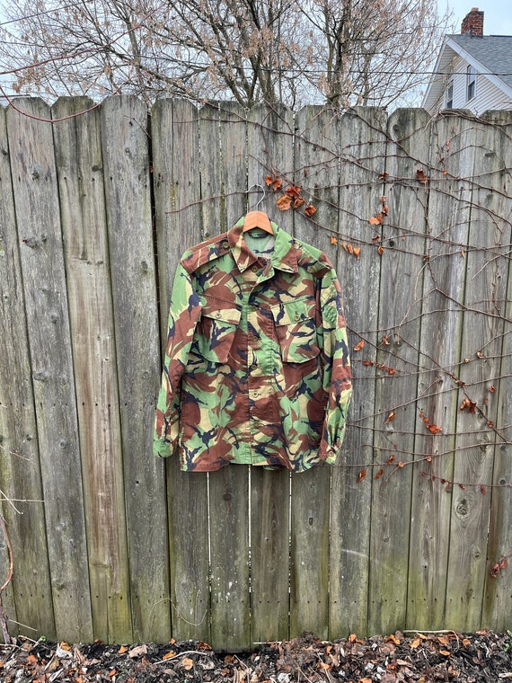 Vintage 80's Unbranded Camouflage Button and Zip U