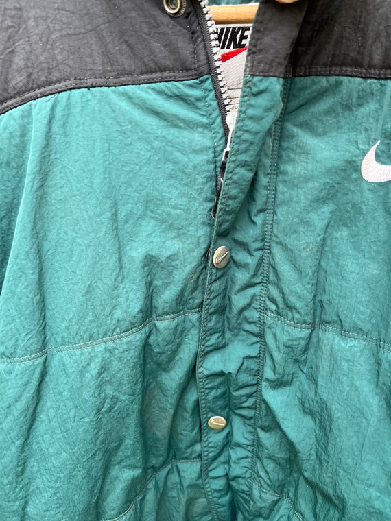 Vintage 90's Nike Green and Black Zip Up Puffy Ja… - image 4