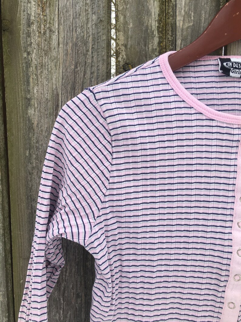 Vintage 2000s pink striped crop top