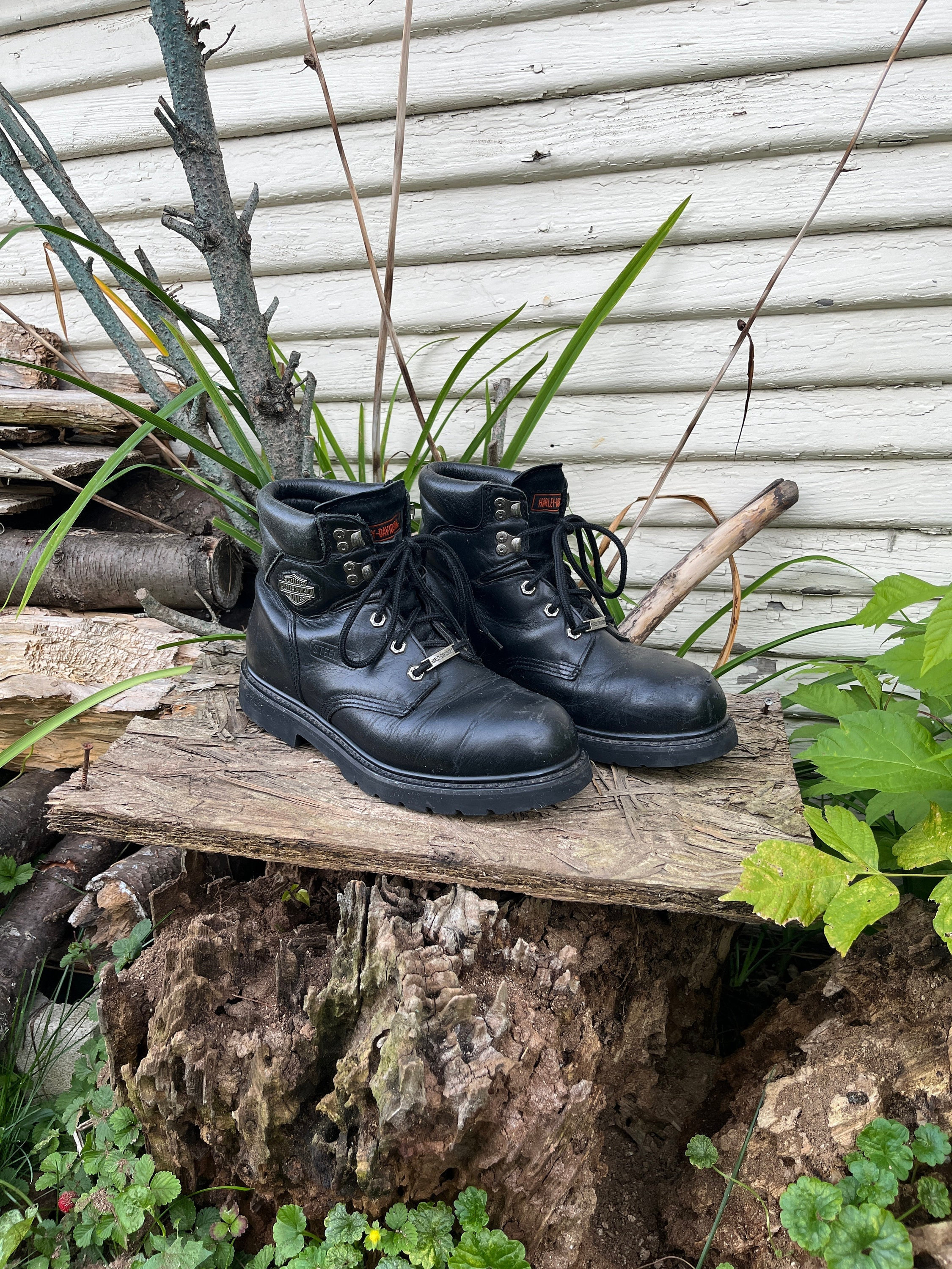 Vintage 90's Harley Davidson Motorcycles Black Leather Lace Vintage 90's Harley Davidson Motorcycles Black Leather Lace