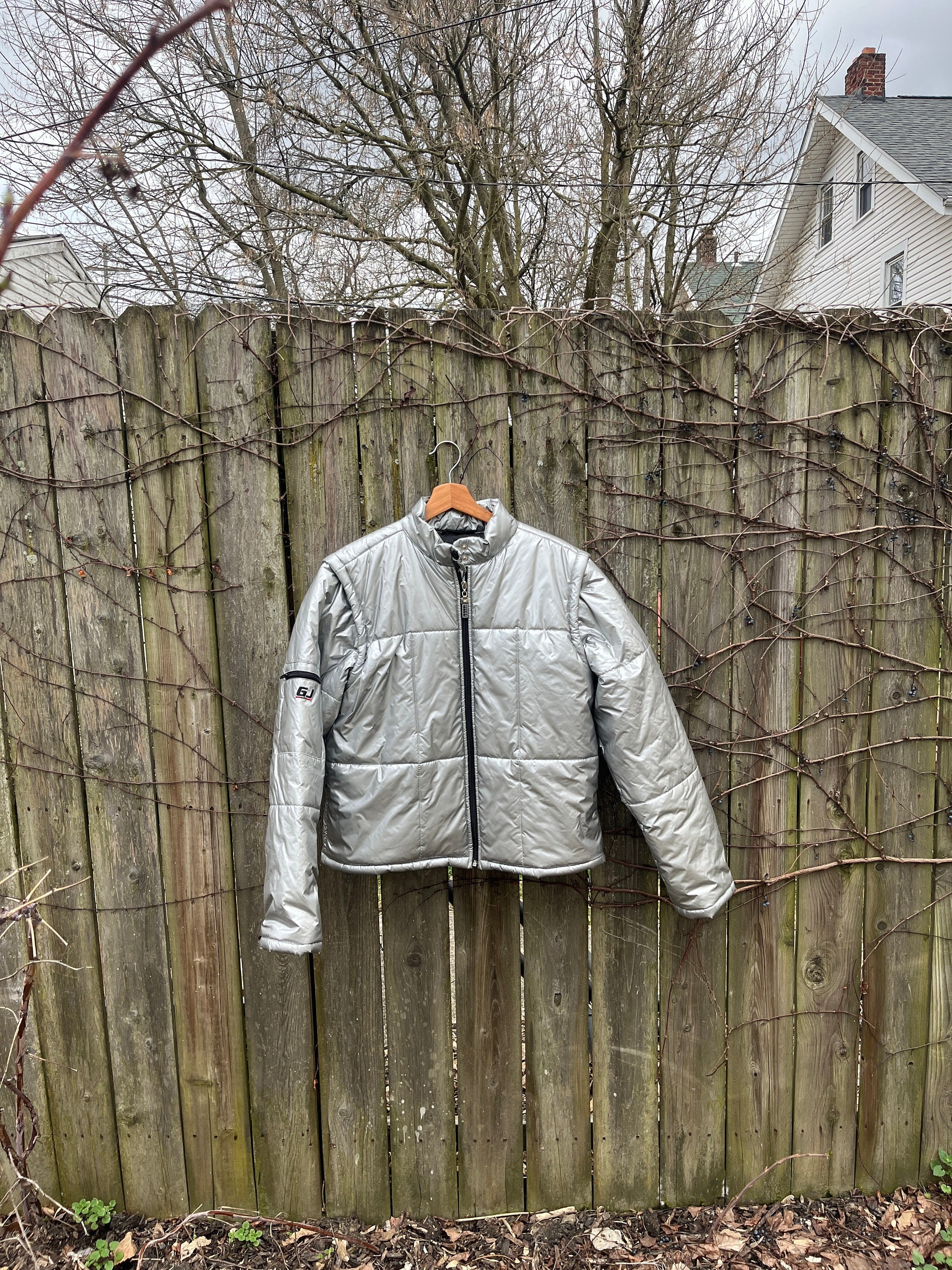 Vintage 2000's Guess Jeans 100% Nylon Silver Puffy Zip up Jacket