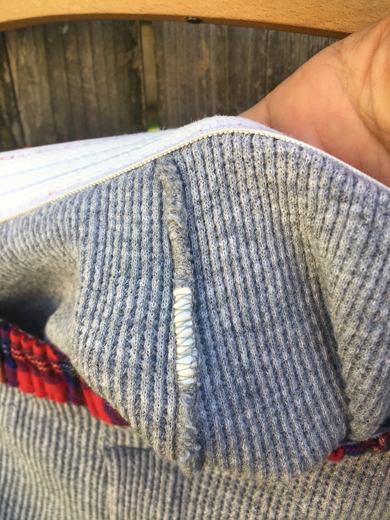 Vintage 90/'s Unbranded Gray Thermal Shorts with Red Flannel Style Waist Size Small